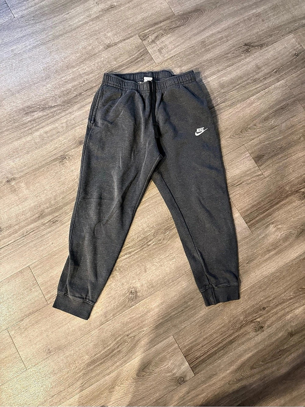 Nike Club Fleece Joggers Men's Gray Sweatpants Size Large